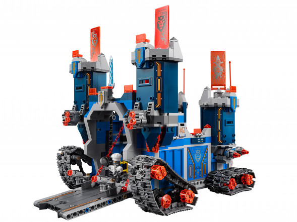 Конструктор LEGO Nexo Knights 70317 Фортрекс - мобильная крепость в Севастополе