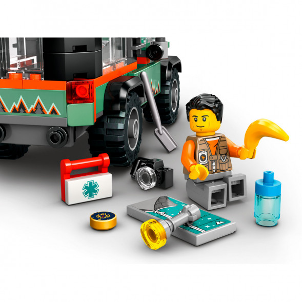 Конструктор LEGO City 60447 Внедорожный горный грузовик в Севастополе