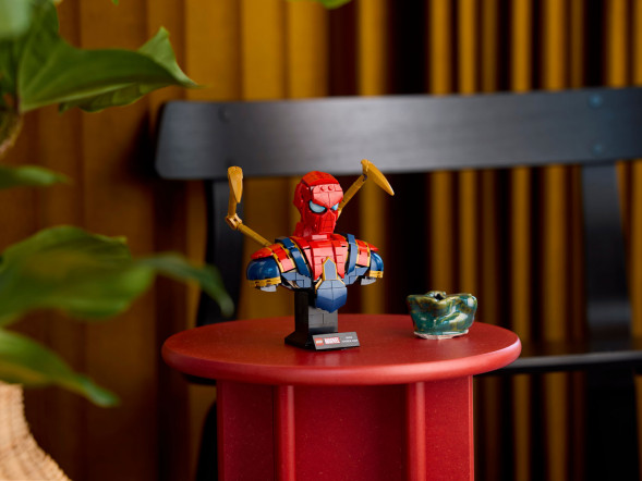 Конструктор LEGO Super Heroes 76326 Бюст Железного Человека-паука в Севастополе