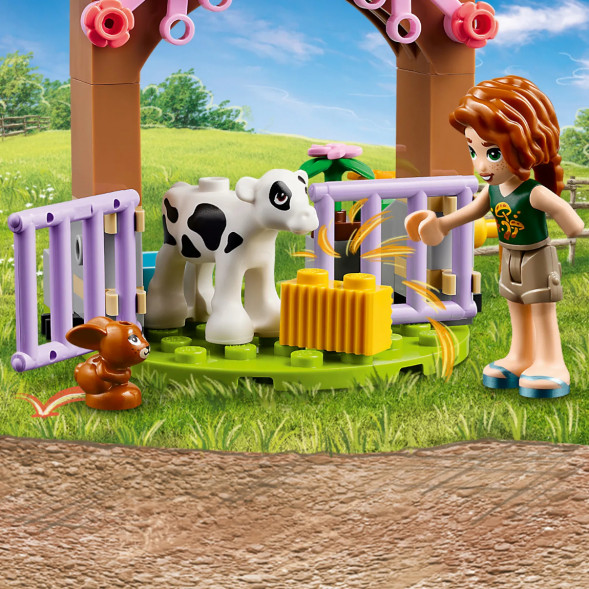 Конструктор LEGO Friends 42607 Осенний сарай для теленка в Севастополе